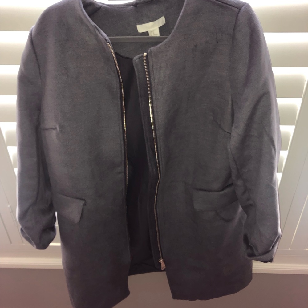 Gray coat - Picture 2 of 5